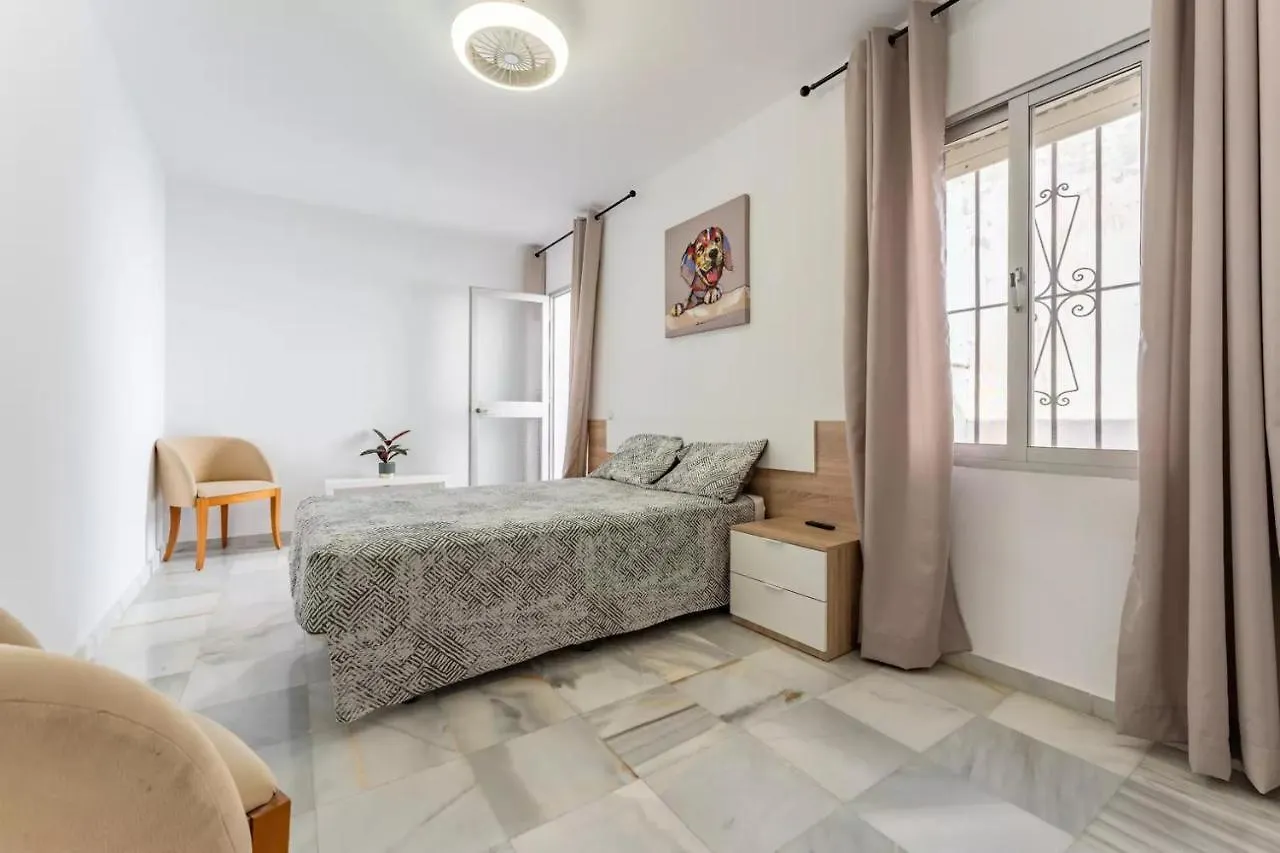 Villa Casa Capitan Fuengirola 0*,  España